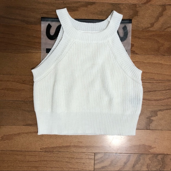 Knit Crop Top size Medium - Picture 2 of 11
